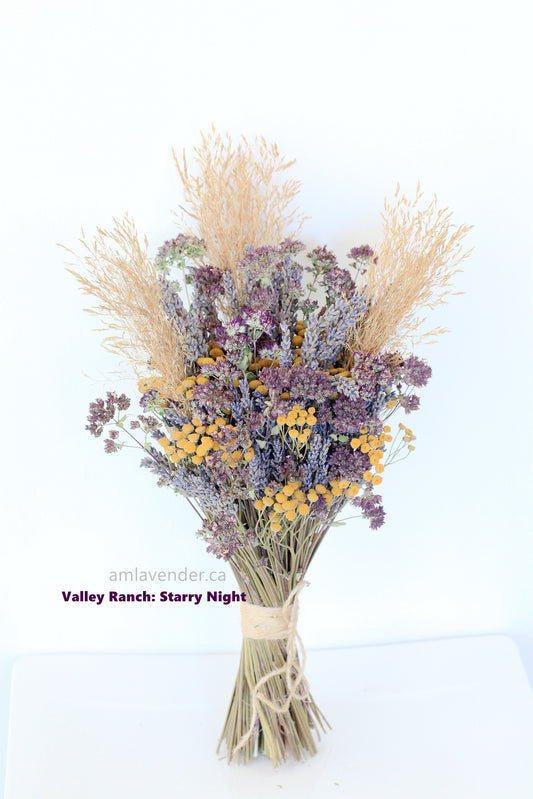 Boutonniere / Corsage : Valley Ranch - Starry Night | AM Lavender