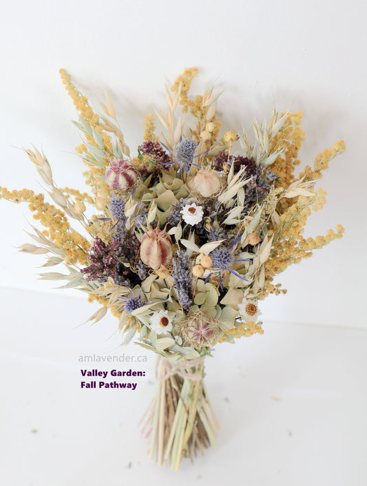 Boutonniere / Corsage : Valley Garden - Fall Pathway | AM Lavender