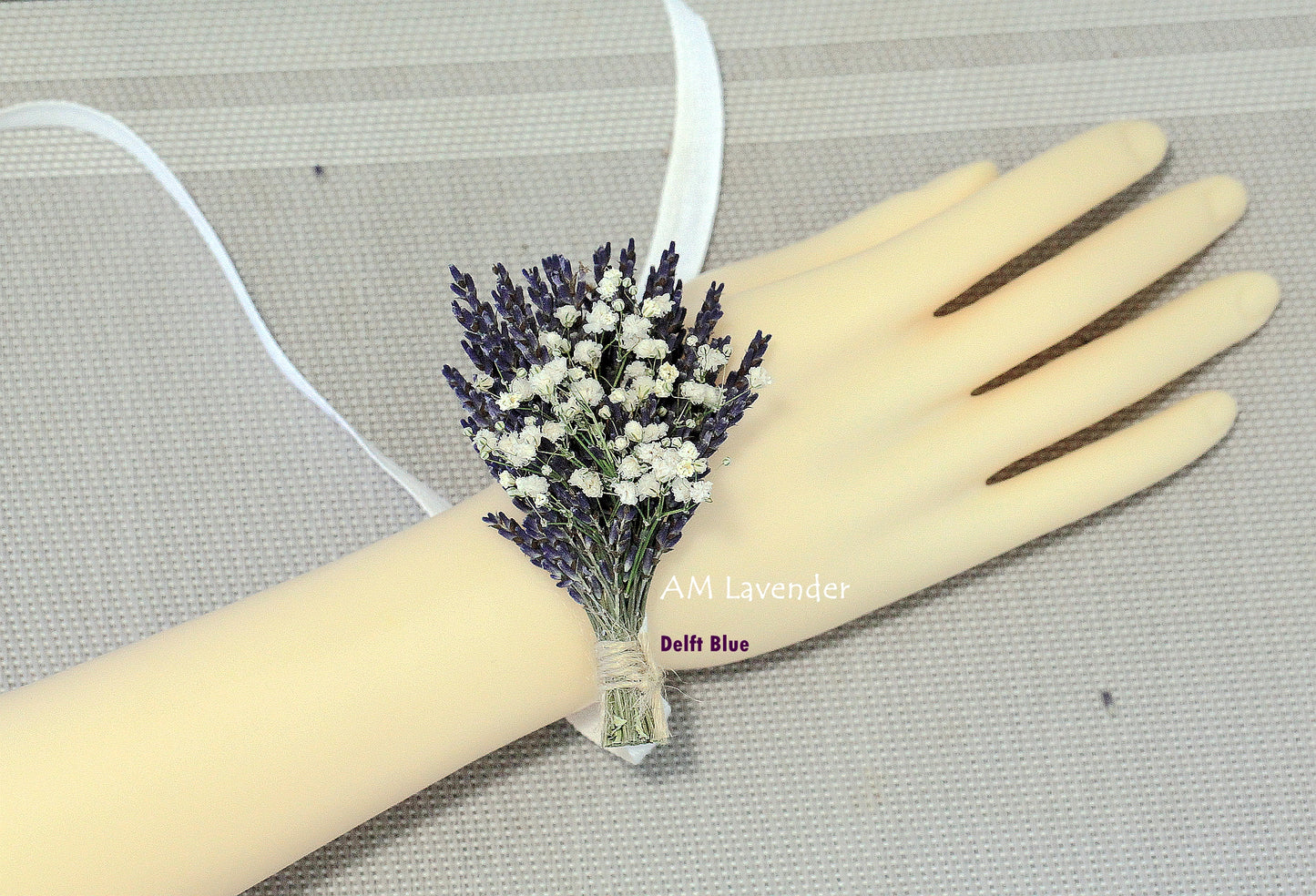 Boutonniere / Corsage : Valley Pottery: Delft Blue | AM Lavender