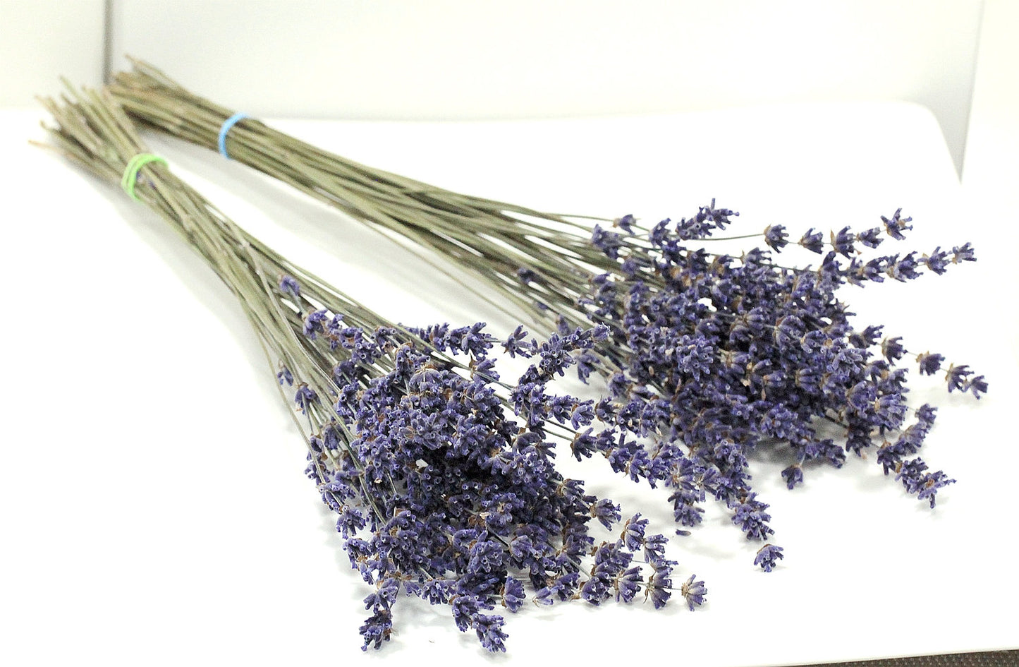 Set of 24 Organic English Lavender Bundles | AM Lavender