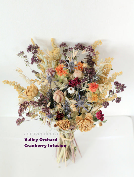 Bouquet: Valley Orchard - Cranberry Infusion | AM Lavender