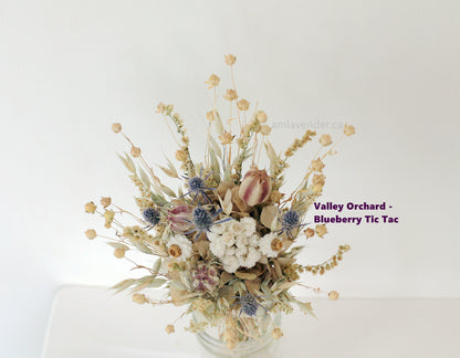 Boutonniere / Corsage : Valley Orchard - Blueberry Tic Tac | AM Lavender
