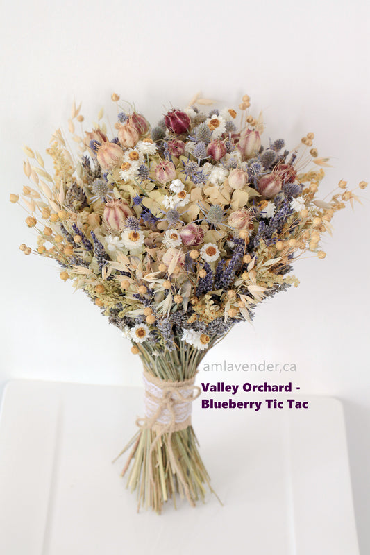 Bouquet: Valley Orchard - Blueberry Tic Tac
