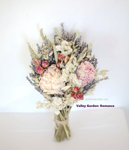 Boutonniere / Corsage : Valley Garden - Romance | AM Lavender