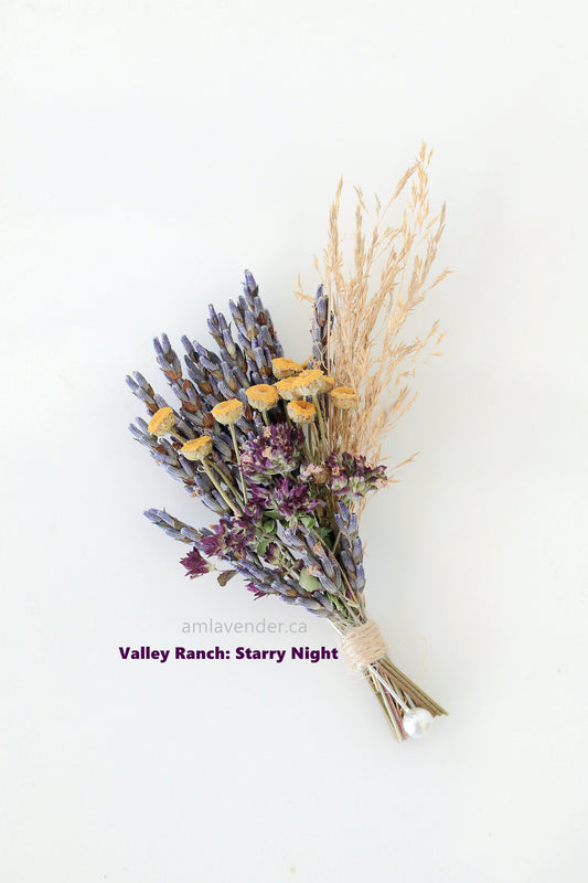 Boutonniere / Corsage : Valley Ranch - Starry Night | AM Lavender