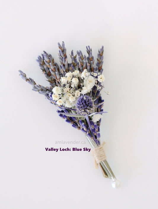Boutonniere / Corsage : Valley Loch - Blue Sky | AM Lavender